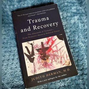 Trauma and Recovery - The Aftermath of Violence book by Judith Herman